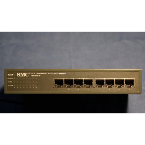 Switch SMC Gigabit 8 ports-49